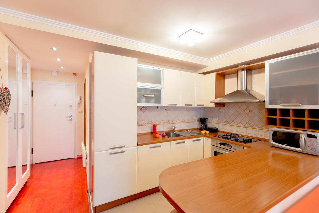 Leona & Borna'S Central Lapad Suites 두브로브니크 외부 사진