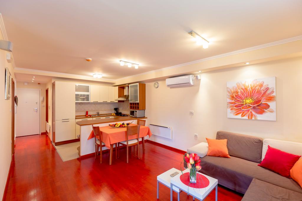 Leona & Borna'S Central Lapad Suites 두브로브니크 외부 사진