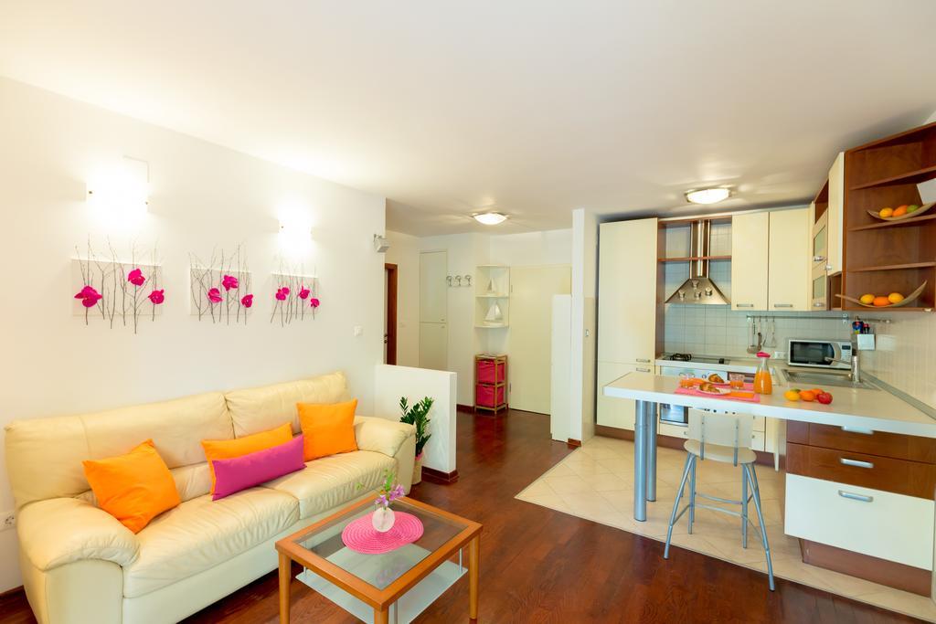 Leona & Borna'S Central Lapad Suites 두브로브니크 외부 사진