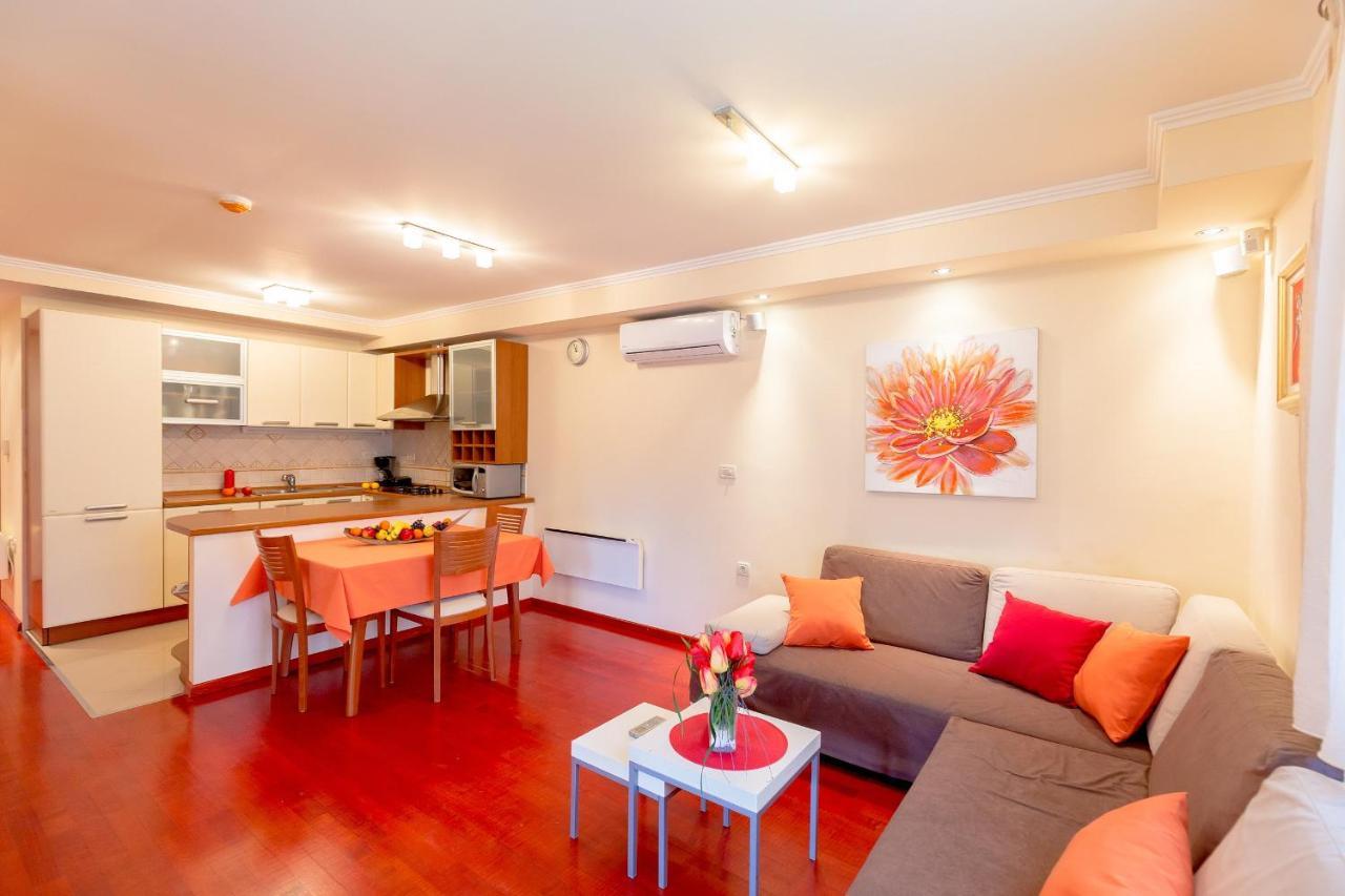 Leona & Borna'S Central Lapad Suites 두브로브니크 외부 사진